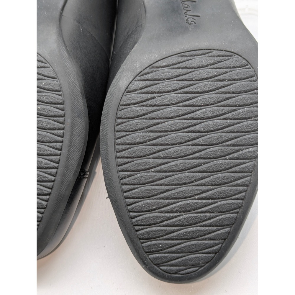 Clarks Unstructured Black Leather Comfort Pumps Low Heel Slip On Women's 7M - Picture 12 of 12
